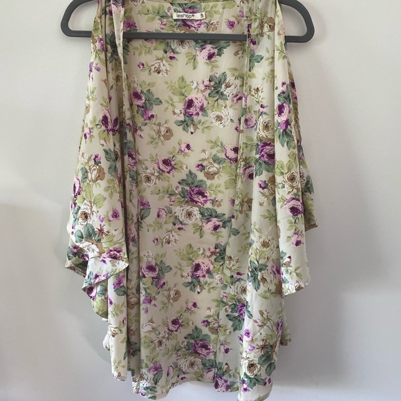 Floral kimono with open shoulders coverup - Picture 1 of 3